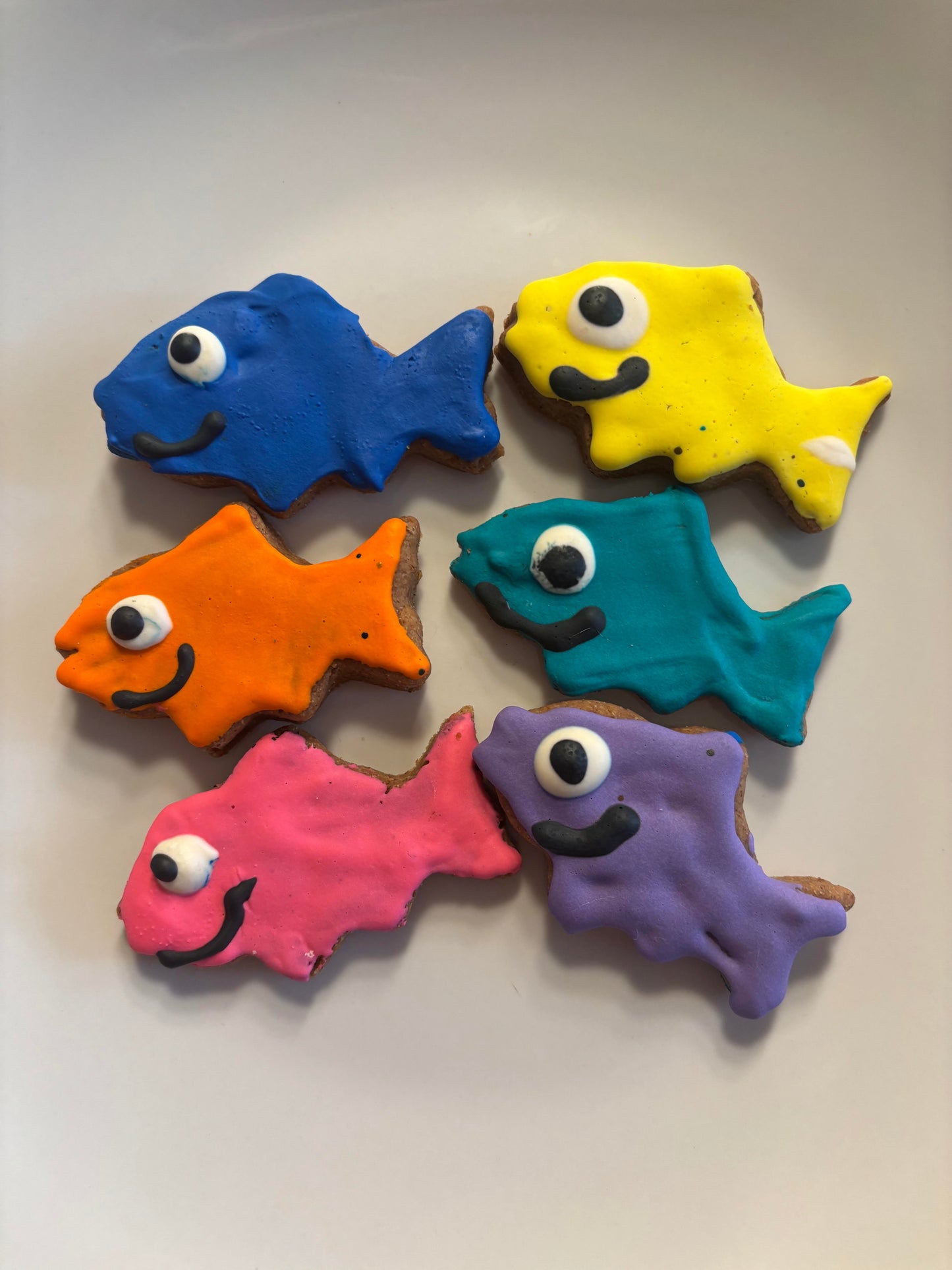 PAWsome Cookie Bundle for Dogs – Finn Cookies, Pawquarium Fish Treats & Peanut Butter Bones