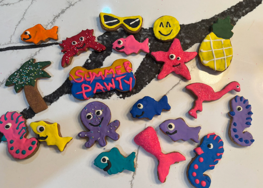 PAWaquarium Dog Cookie Box