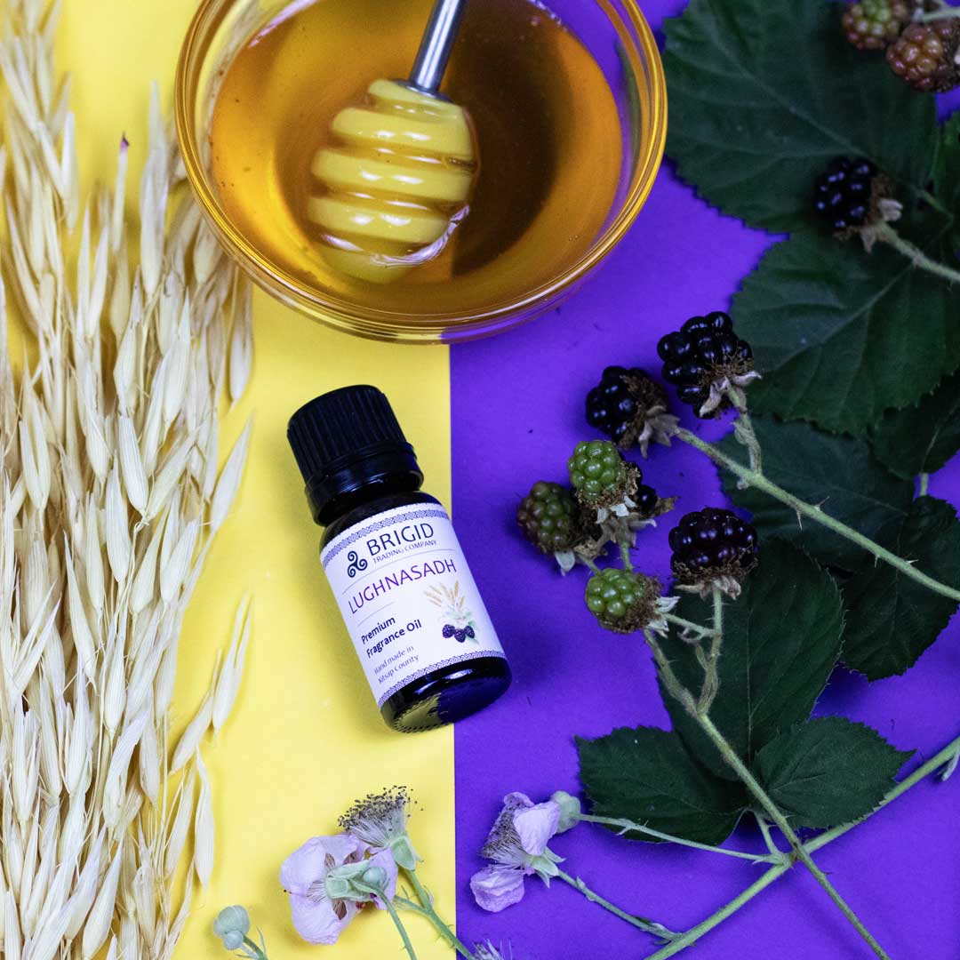 Lughnasadh Natural Fragrance Roller – Blackberry, Oats & Honey Scented Oil