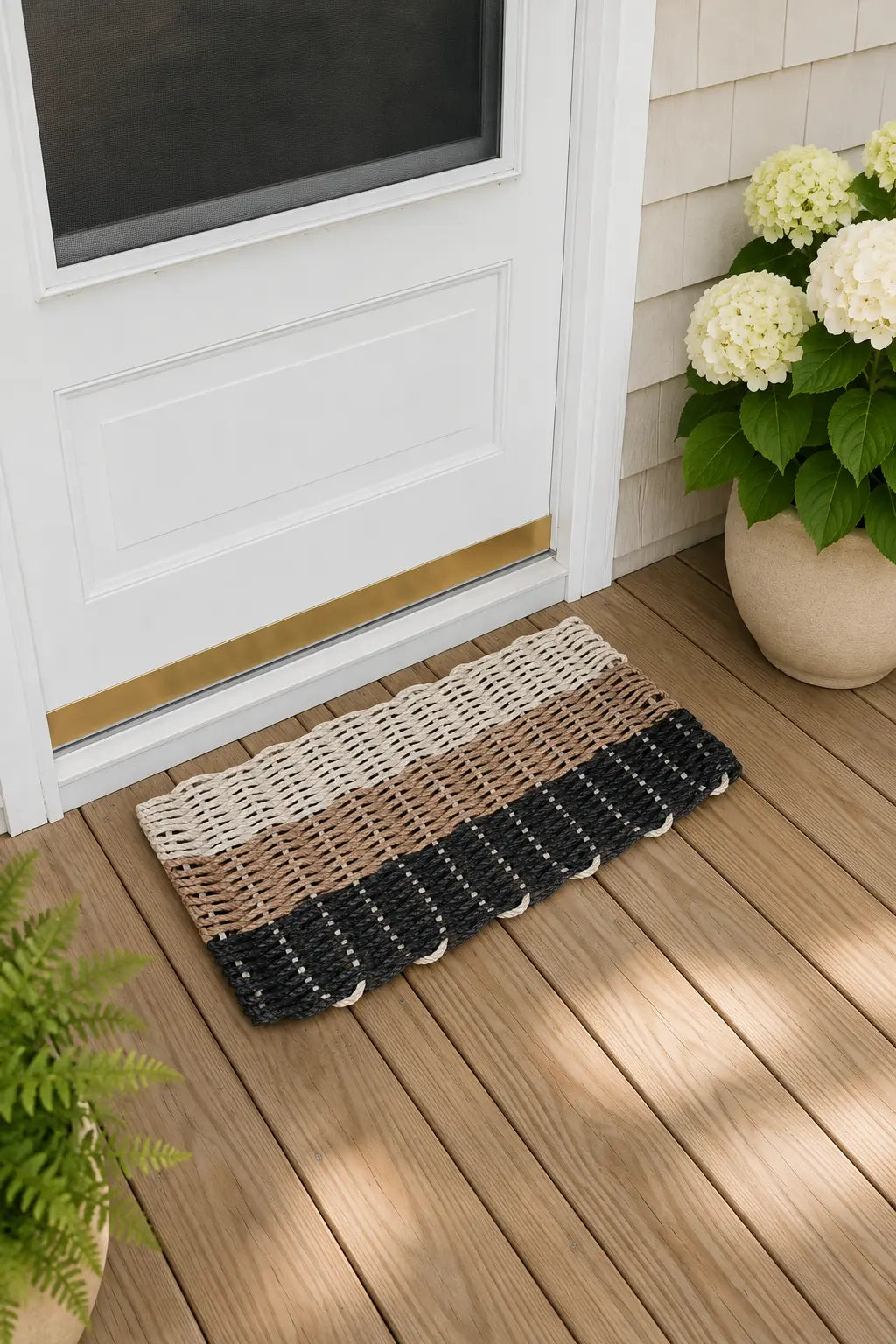 Black, Brown & Tan Ombre Lobster Rope Doormat