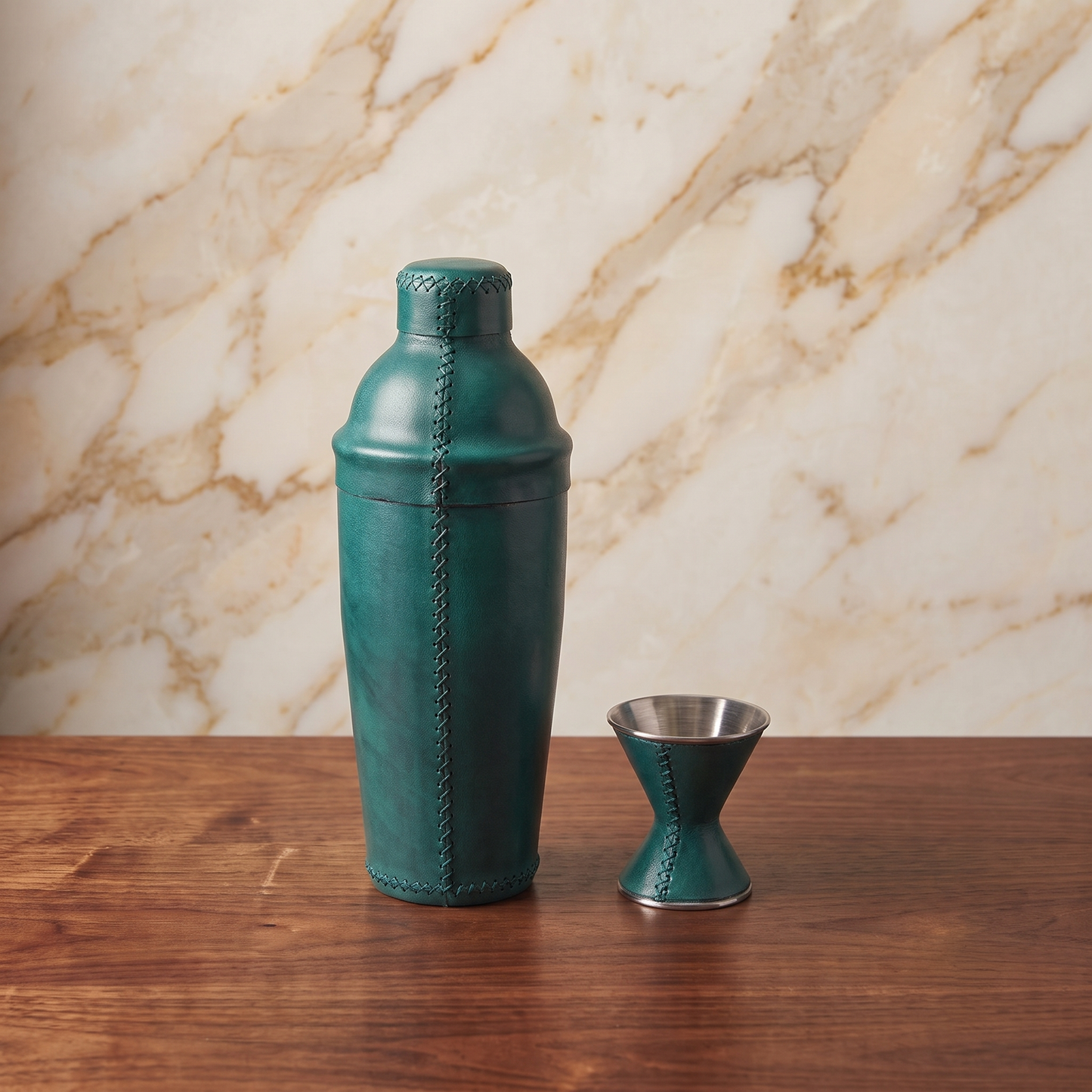 Coctelera | Leather Cocktail Shaker + Jigger