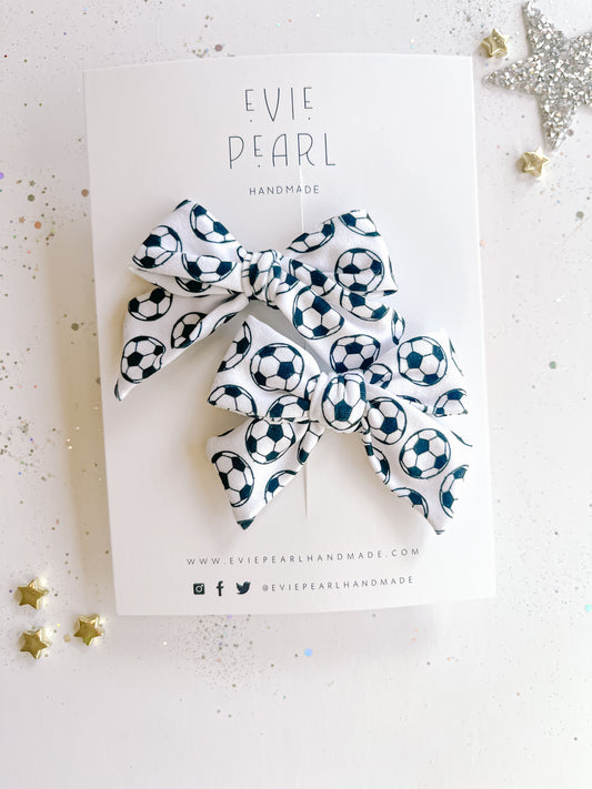 Soccer Small Pinwheel Pigtail Bows