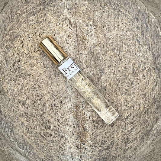Freyja - warm amber, comforting tonka bean, & tranquil blueberry...