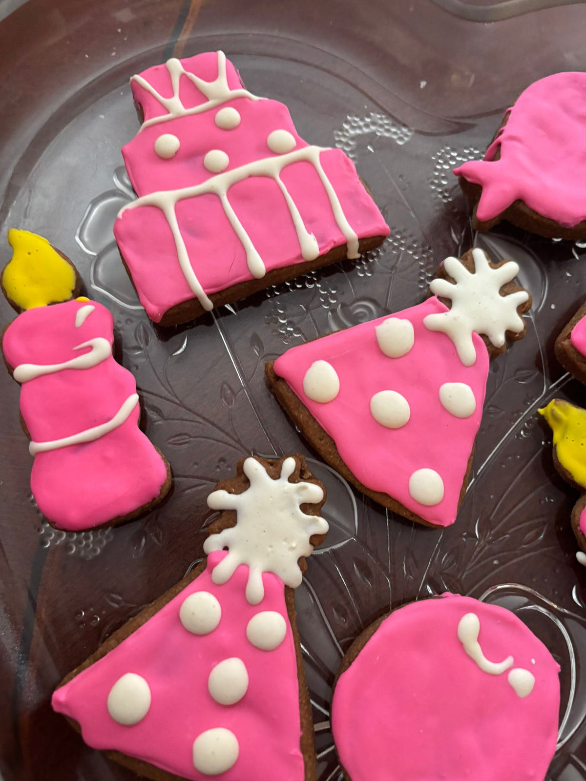 Birthday Girl Organic Dog Cookie Gift Box – Deluxe