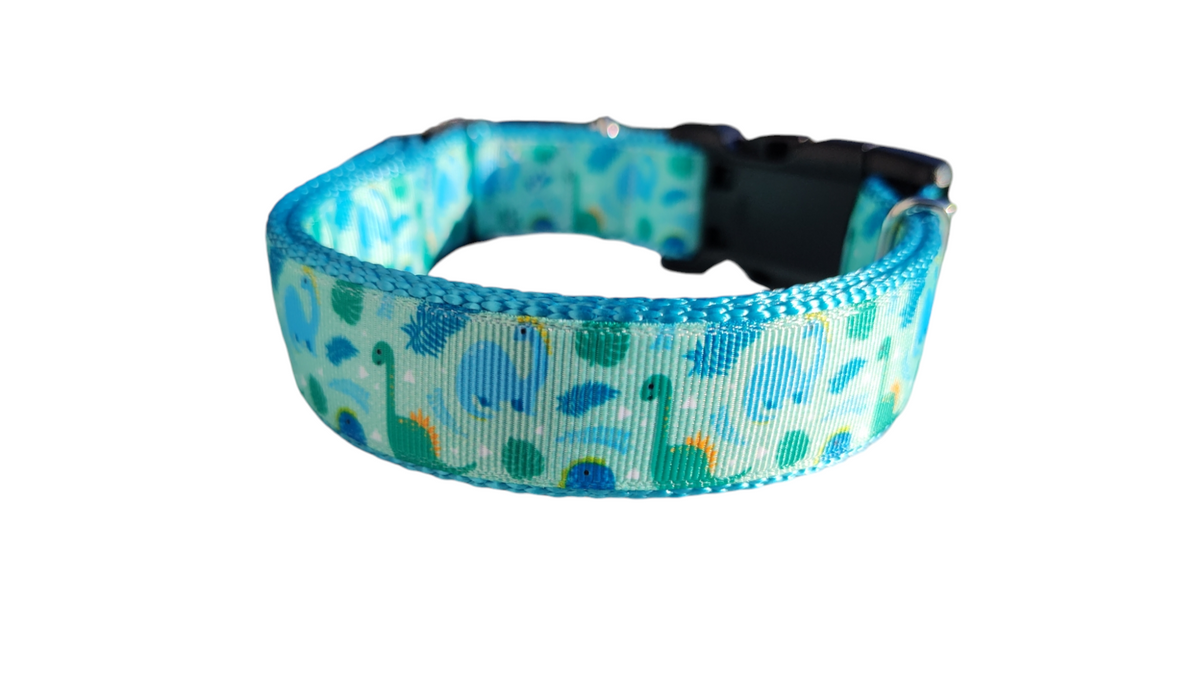 Brachiosaurus Dinosaur Nylon Dog Collar
