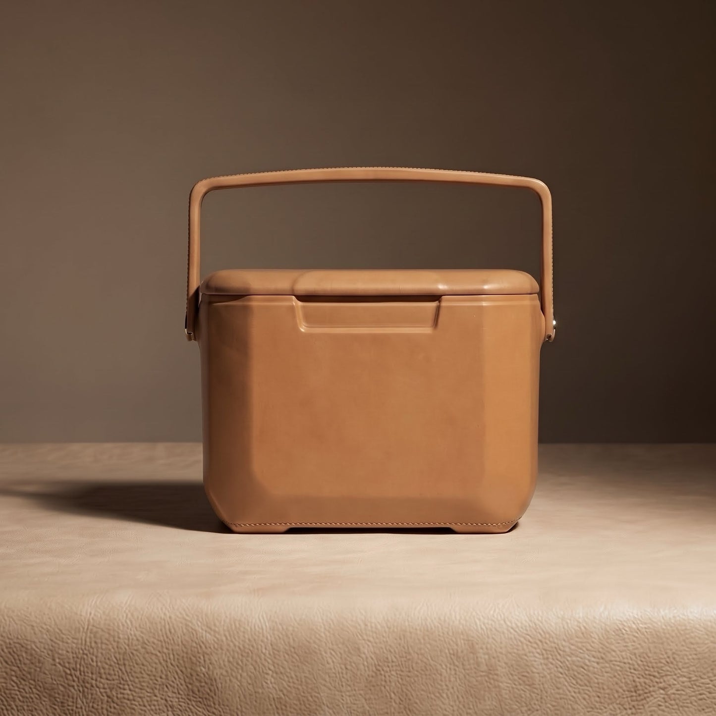 Picnic | Small Leather Cooler with Handle (10Q)