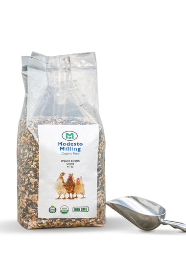 Modesto Milling Scratch (Cracked Corn, Whole Wheat & Sunflower Seed) - Free Shipping
