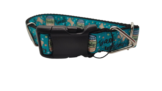 Treat Whore Blue Nylon Dog Collar